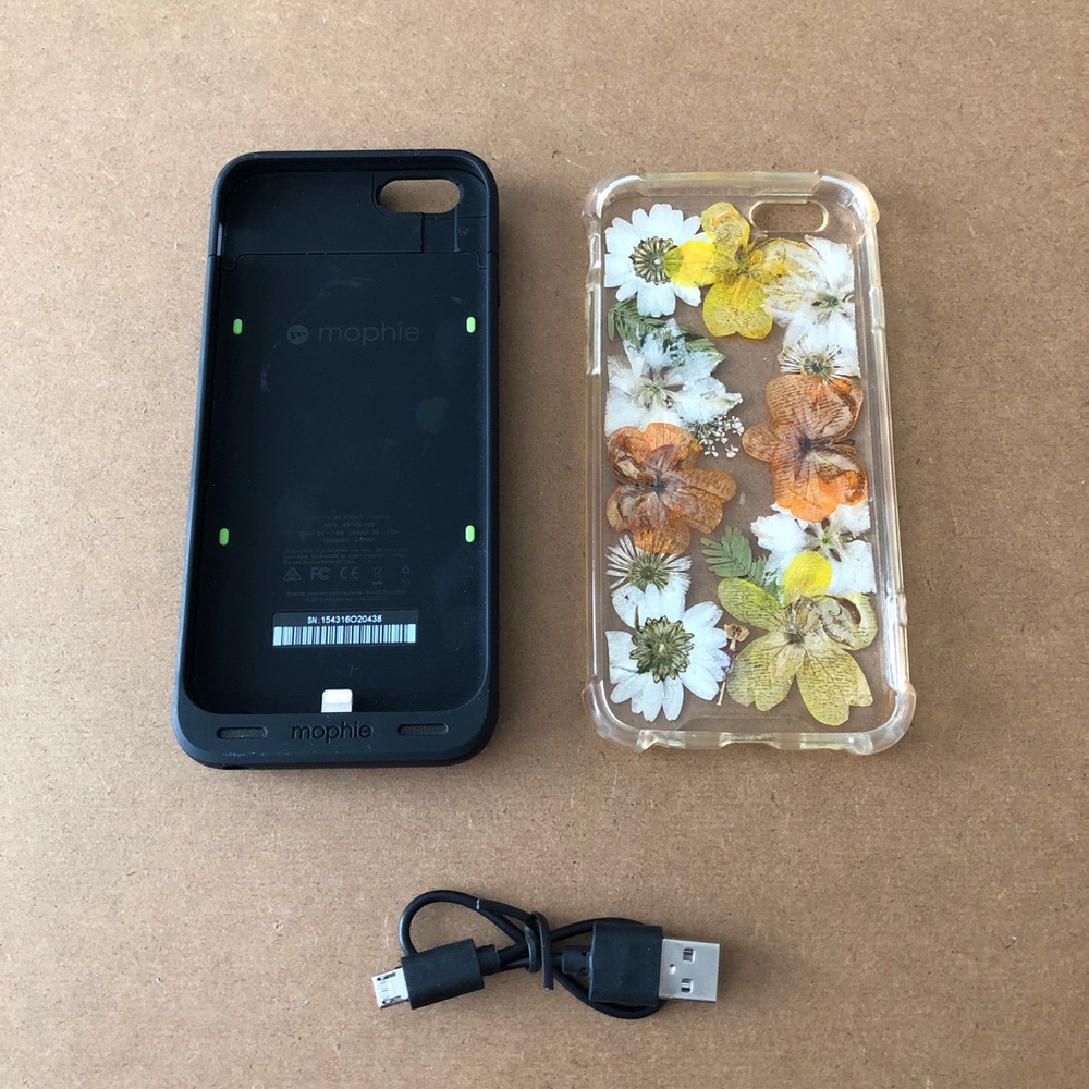 Mophie Black Juice Pack & Free Floral Case iPhone 6 - Picture 2 of 3